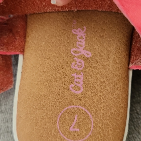 Cat & Jack, Girl's, Sz 7, Sandle, Salmon Color, 2 Buckles Adjustable - Picture 4 of 9